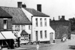 Kings-Arms-1960s
