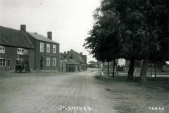 Kings-Arms-pond-c1910