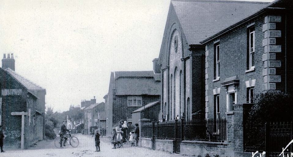 Repps Road & Methodist Chapel, c1910