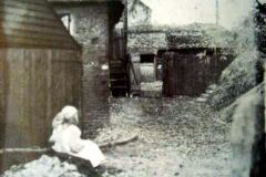 Black Street cottages alley