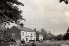 Ross Villas, Cranes Green