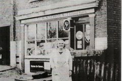 Nichols  shop, Cess Road