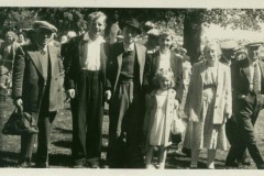 Bernie Jeary & Warnes family