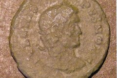 Crispus-323-324