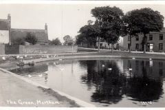 1913-14 Chapmans-pond-with-new-concrete-surround
